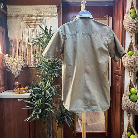 Carhartt Men’s L Rugged Work Shirt | Tan Cotton Short Sleeve Utility Button-Up - Picture 2 of 7